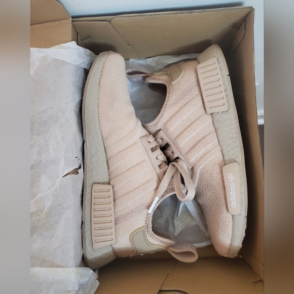 Womens Adidas NMD_R1 Shoes Ash Pearl Size 8 - Picture 6 of 16